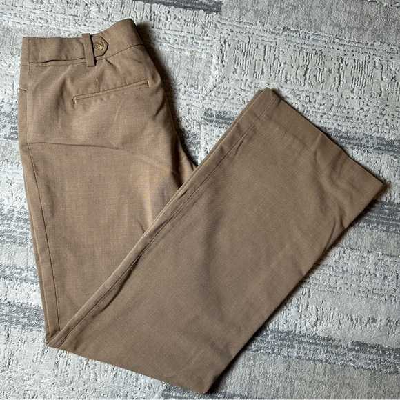 Ann Taylor Pants - Ann Taylor Signature Khaki Dress Pants Women’s Size 0 Classic Fit